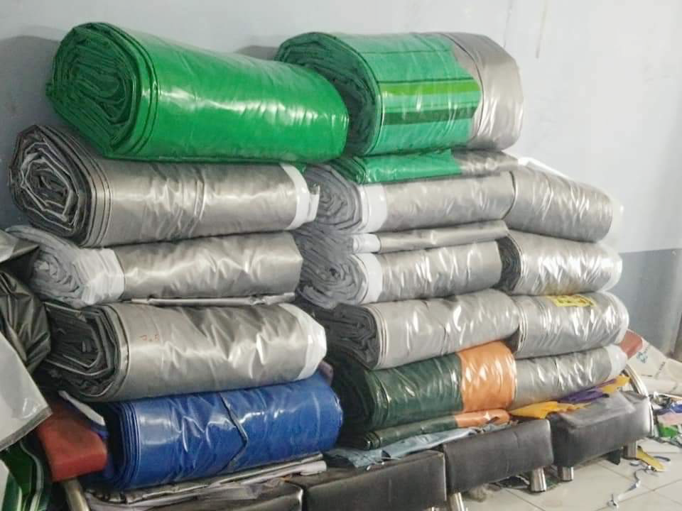 Bạt mái kéo số lượng