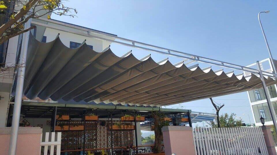 Mái xếp khuân viên nhà